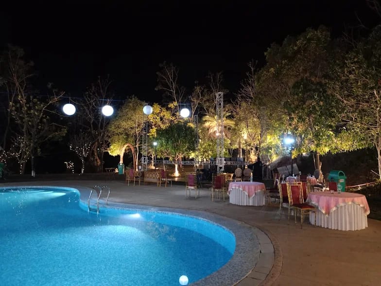 Vanvasa Resort