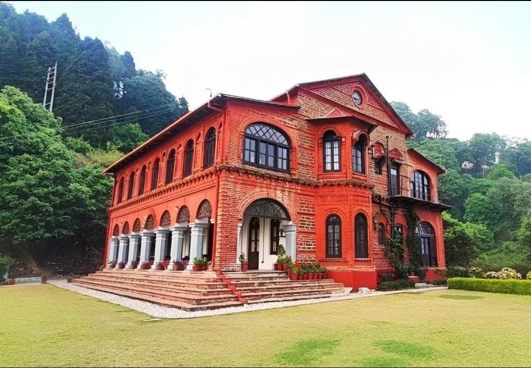 Raghu Villas