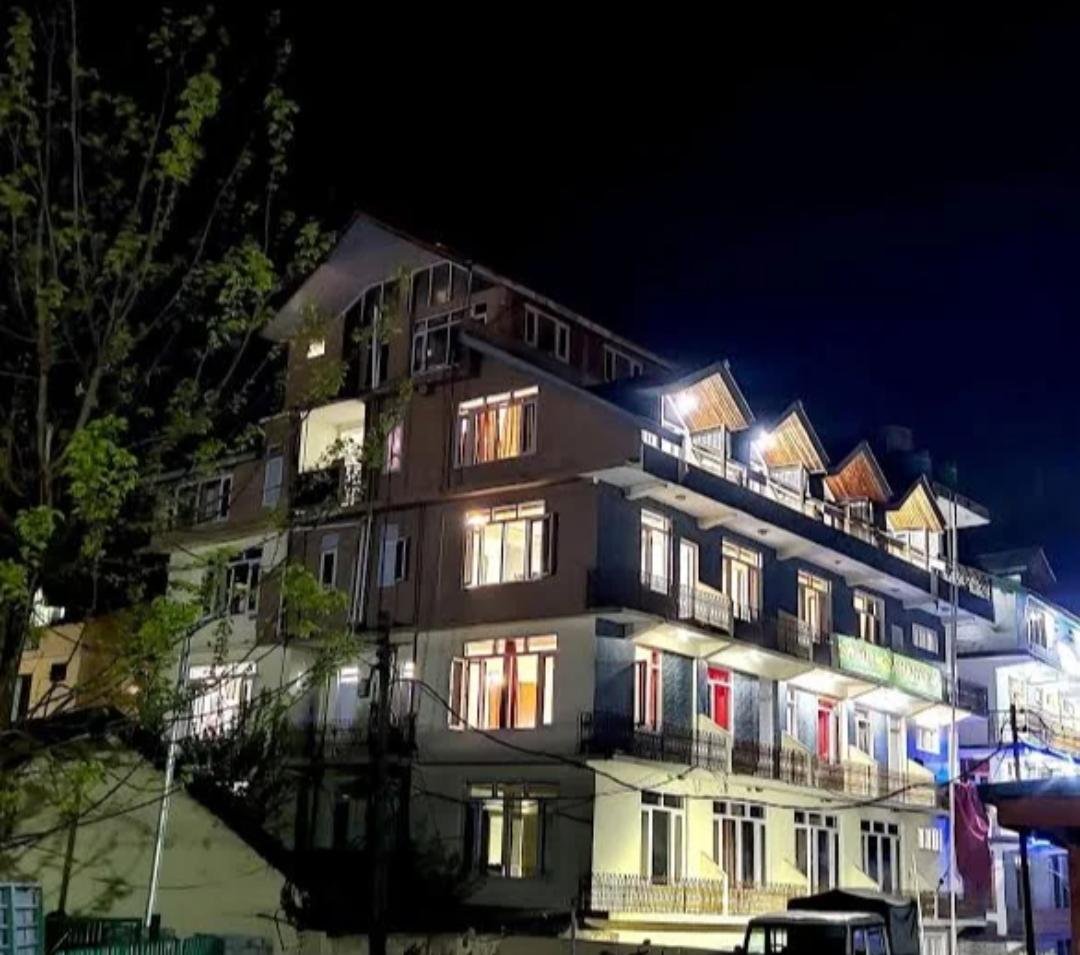 Shhandella Hotel